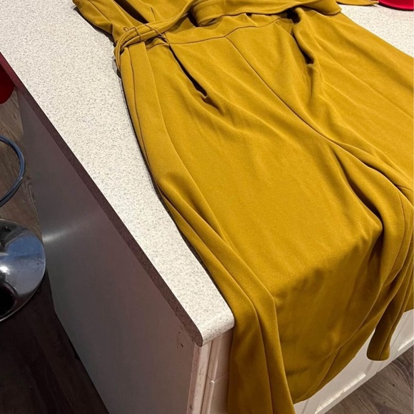 Lovely jumpsuit - Picture 1 of 4